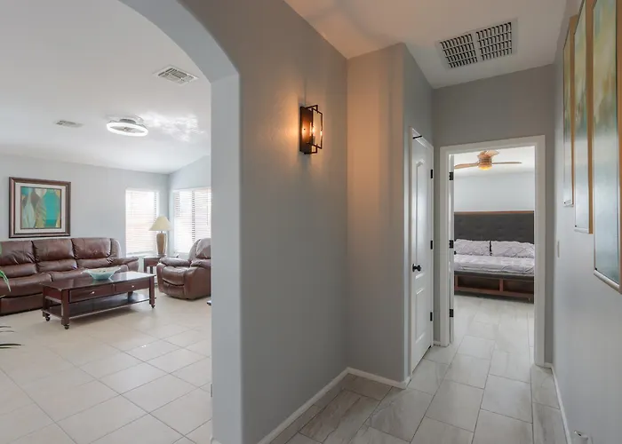 Holiday home Private Mini Serene Oasis With Pool Maricopa