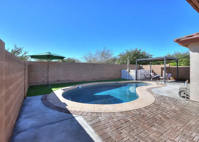 Holiday home Private Mini Serene Oasis With Pool