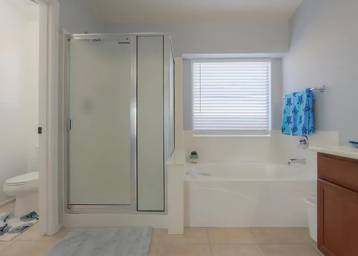 Private Mini Serene Oasis With Pool
